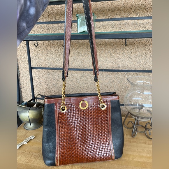 AUTHENTIC BALLY BAG - great condition, beautiful vintage bag! - Picture 1 of 7